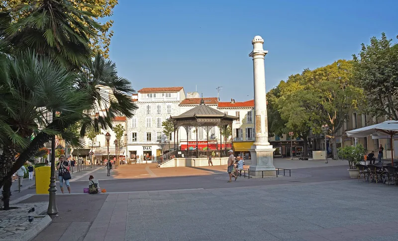 The Place Nationale in Vieil Antibes