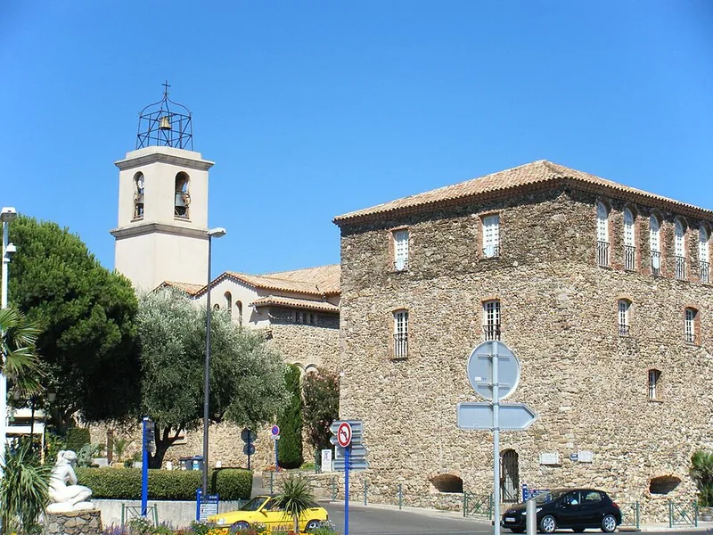 The Tour Carrée and the church tower in Sainte-Maxime