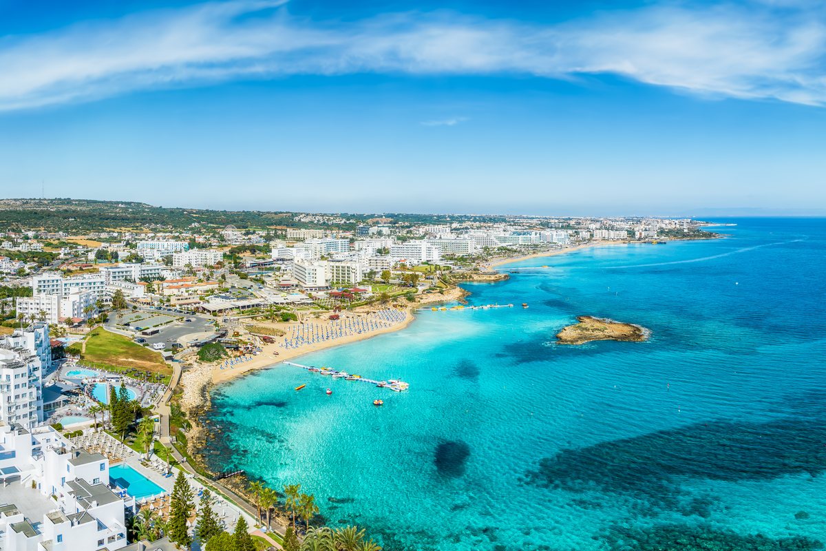Fig Tree Bay, Protaras – golden sand and an islet you can swim to