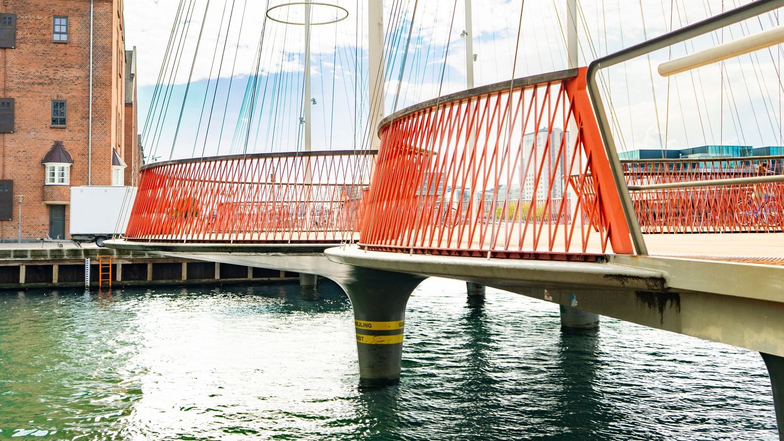 Cirkelbroen, the circle bridge for walkers and cyclists over the Christianshavn canal
