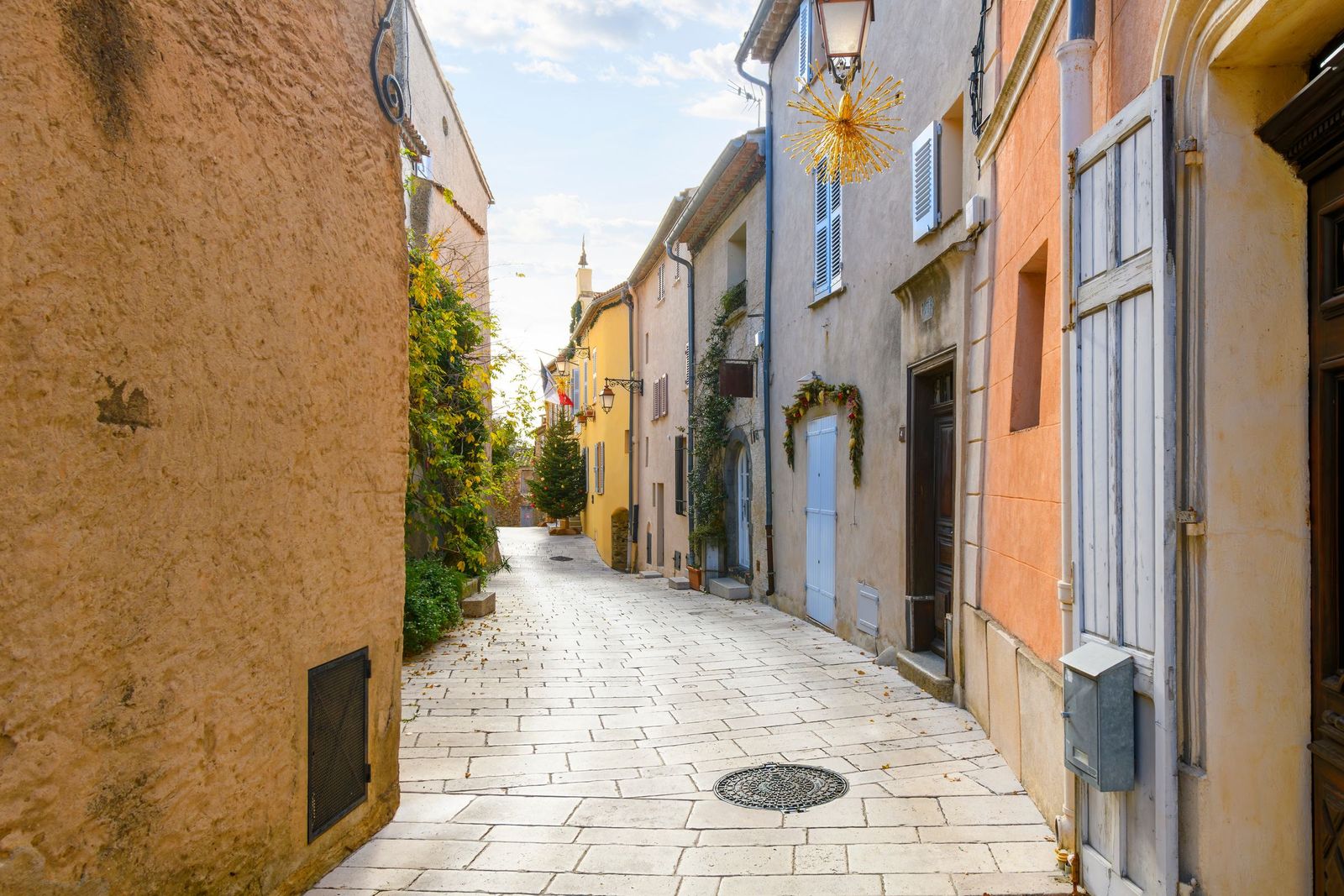 A lane of stone houses in the hilltop village of Gassin