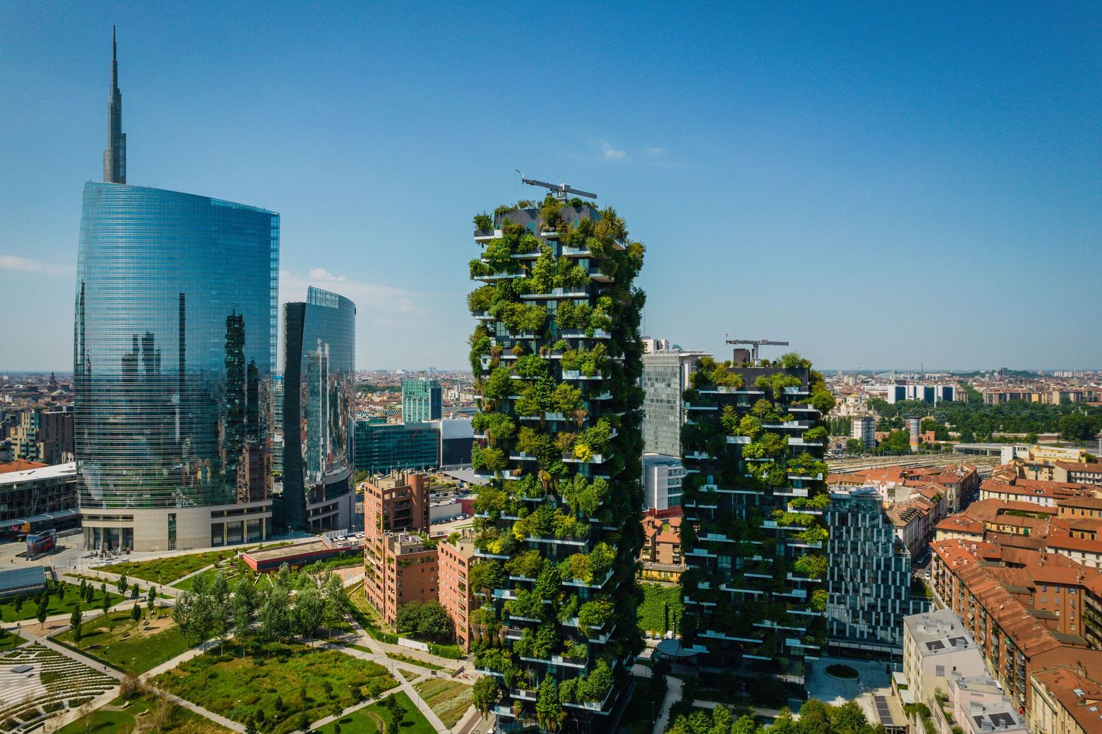 Bosco Verticale and Porta Nuova from the air