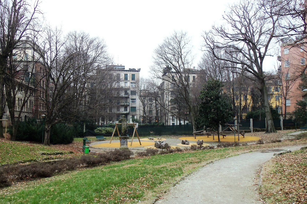 Paths, lawns and tall bare trees in the Giardino Perego, Brera