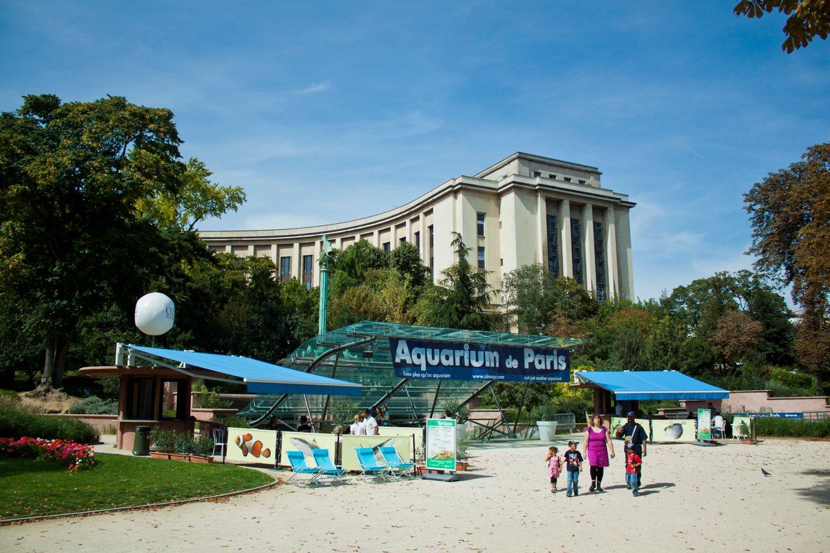The Aquarium de Paris beneath the Trocadéro gardens
