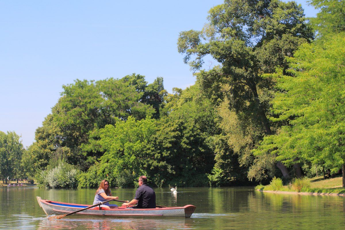 Lac Daumesnil in the Bois de Vincennes