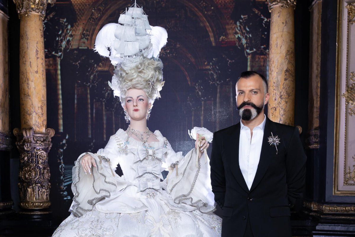 The Marie-Antoinette wax figure at the Musée Grévin