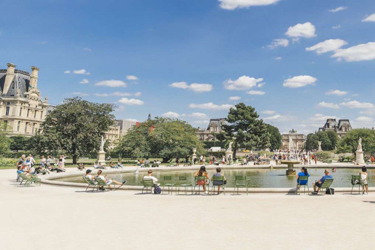 The Jardin des Tuileries under a blue sky