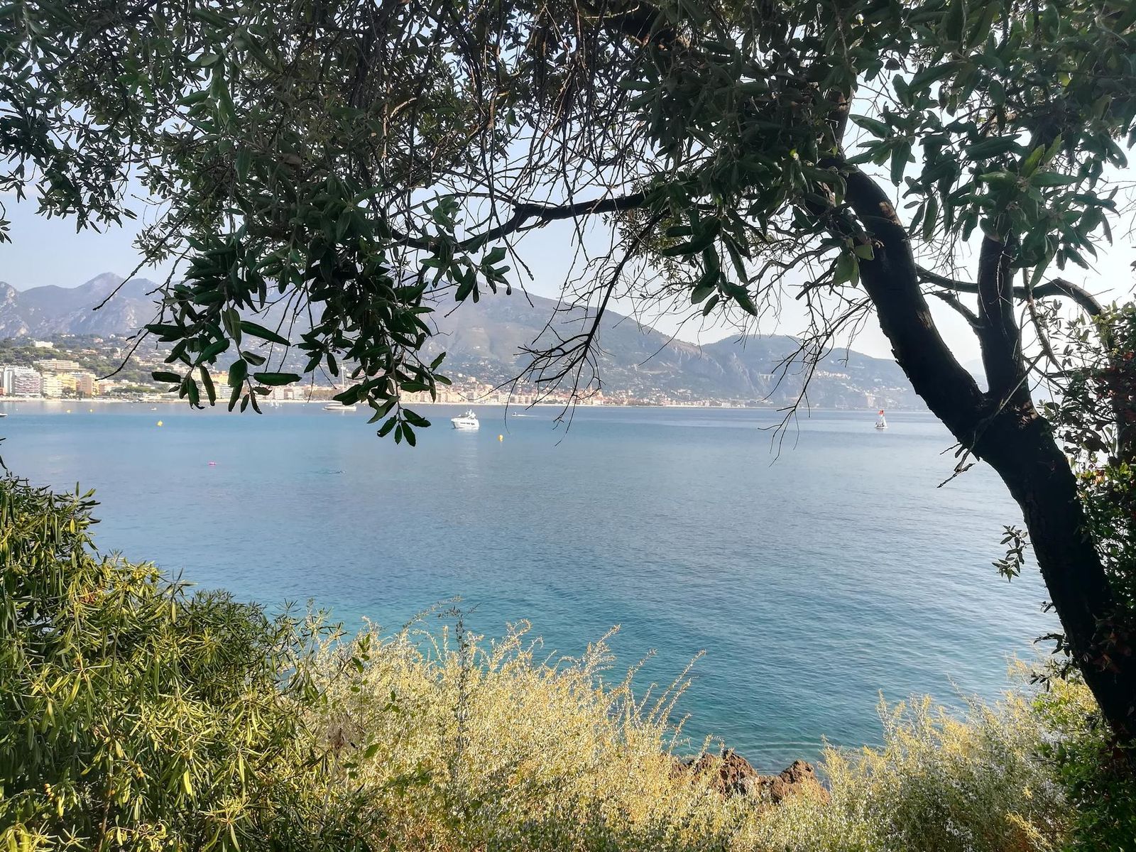 The customs officers' path around Cap Martin