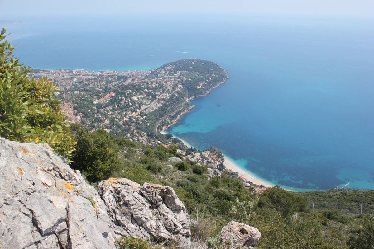 View from the limestone rocks of Mont-Gros down to Cap Martin, the bay of Roquebrune and Menton