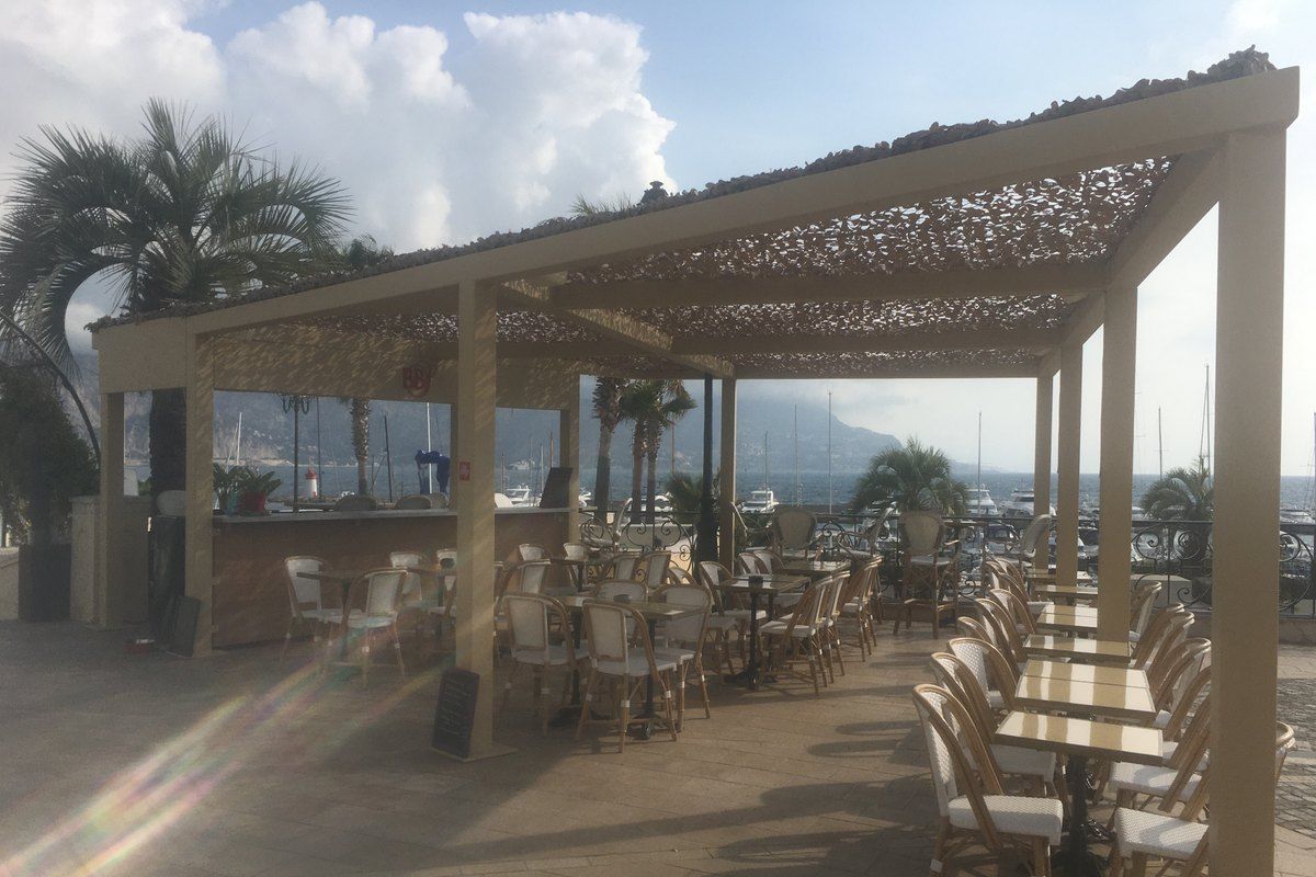 BBS The Wine Bar on place Clemenceau, Saint-Jean-Cap-Ferrat