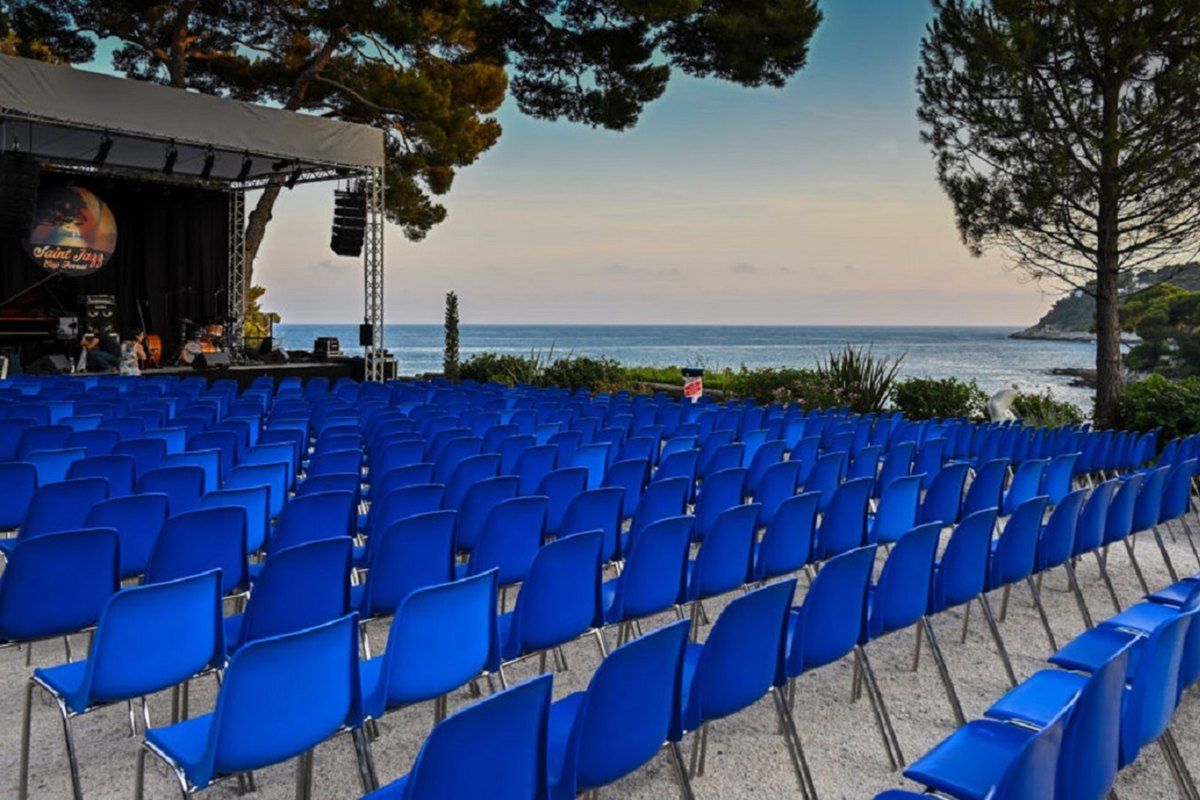 The Jardin de la Paix above the Plage des Fossettes, Saint-Jean-Cap-Ferrat