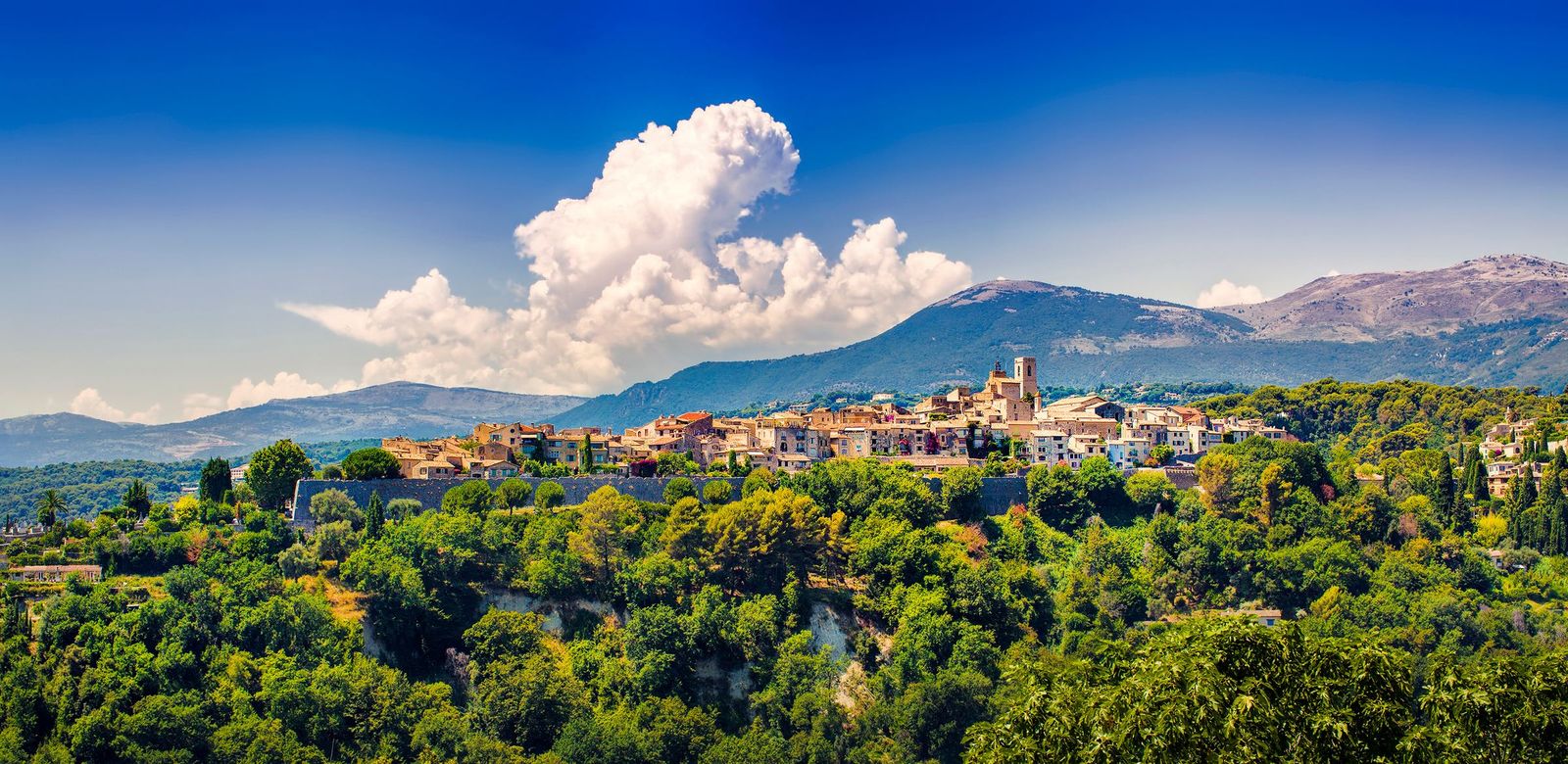 Saint-Paul-de-Vence and the hills behind the village