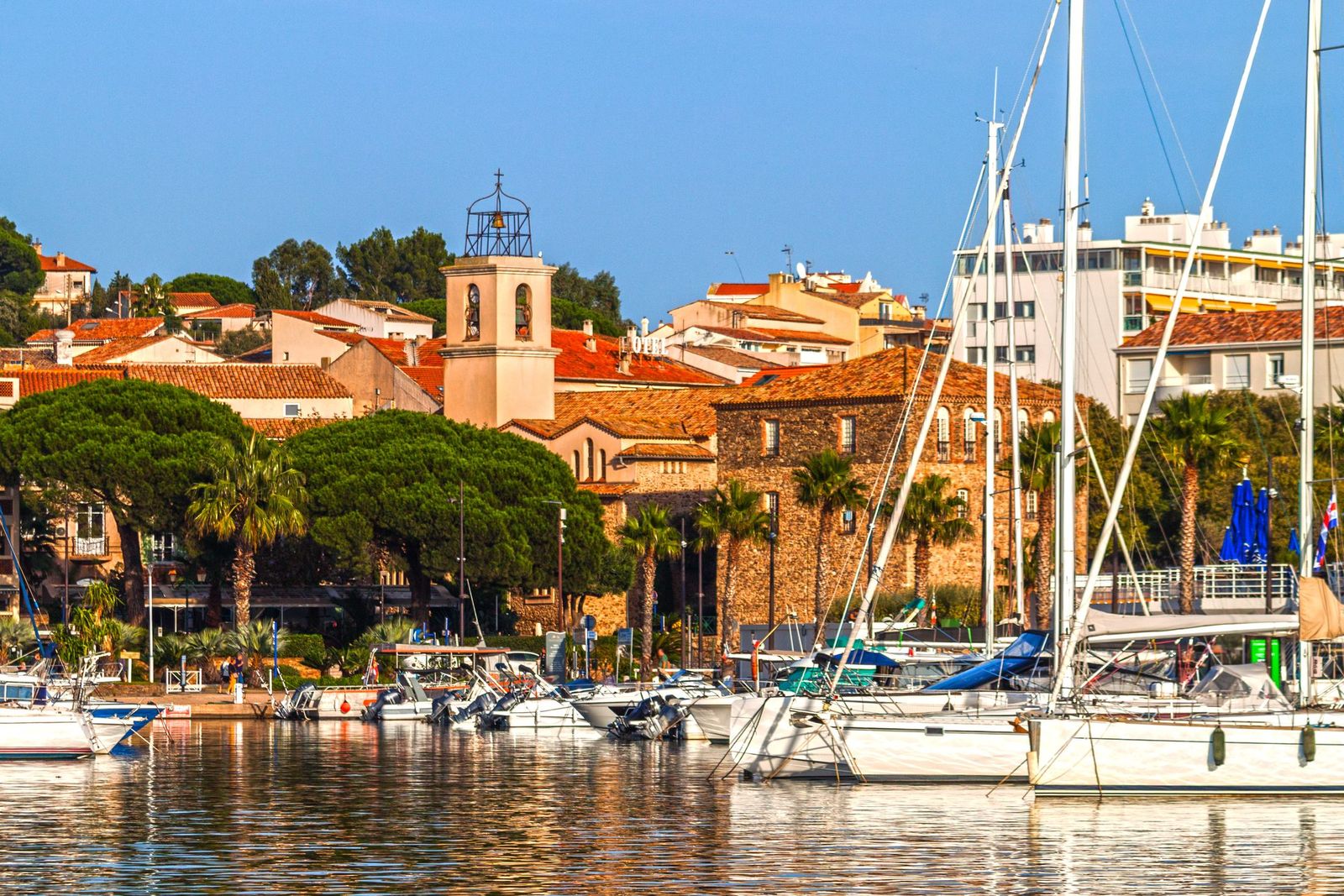 The port of Sainte-Maxime, with the old town behind
