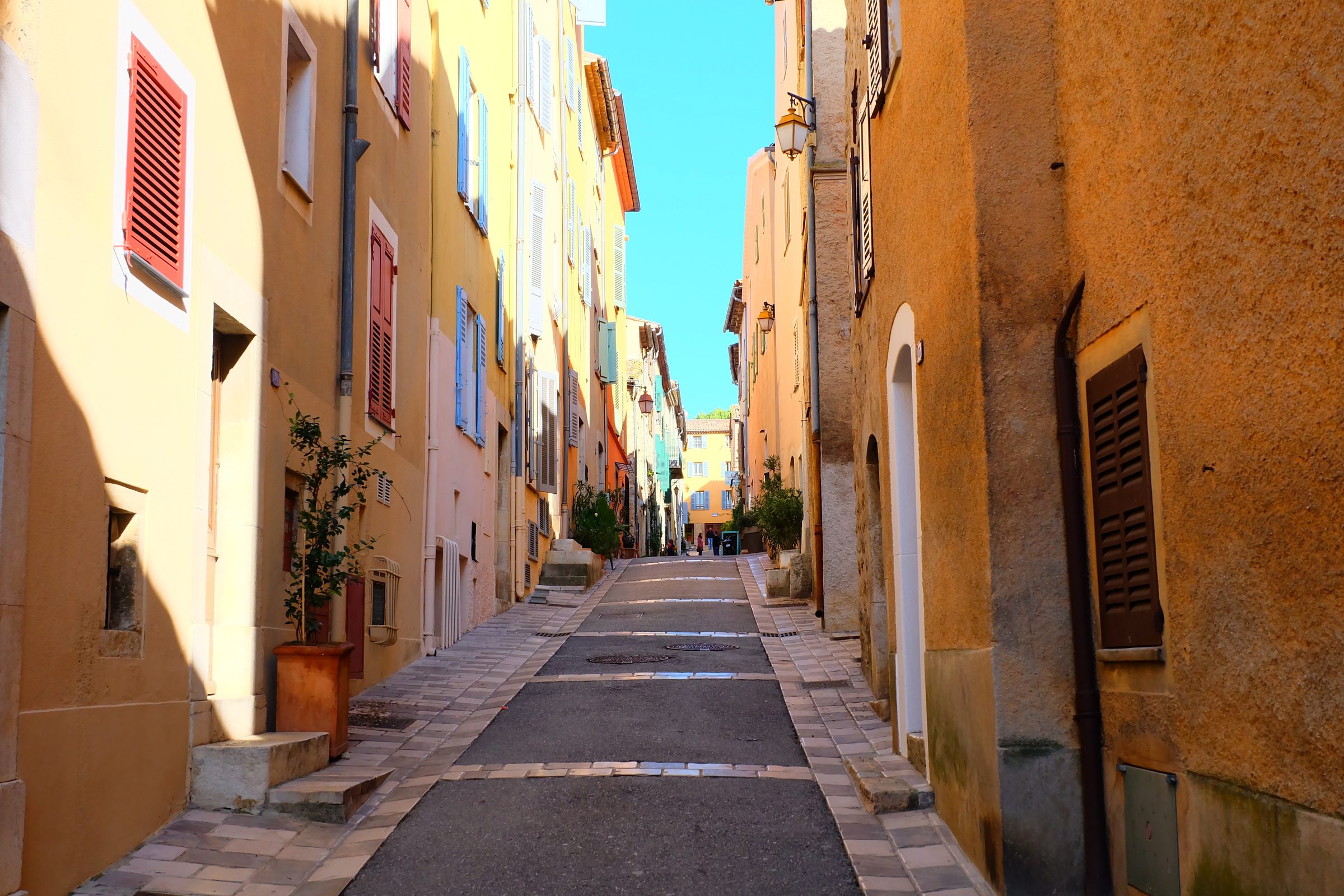 A street in Valbonne's old village