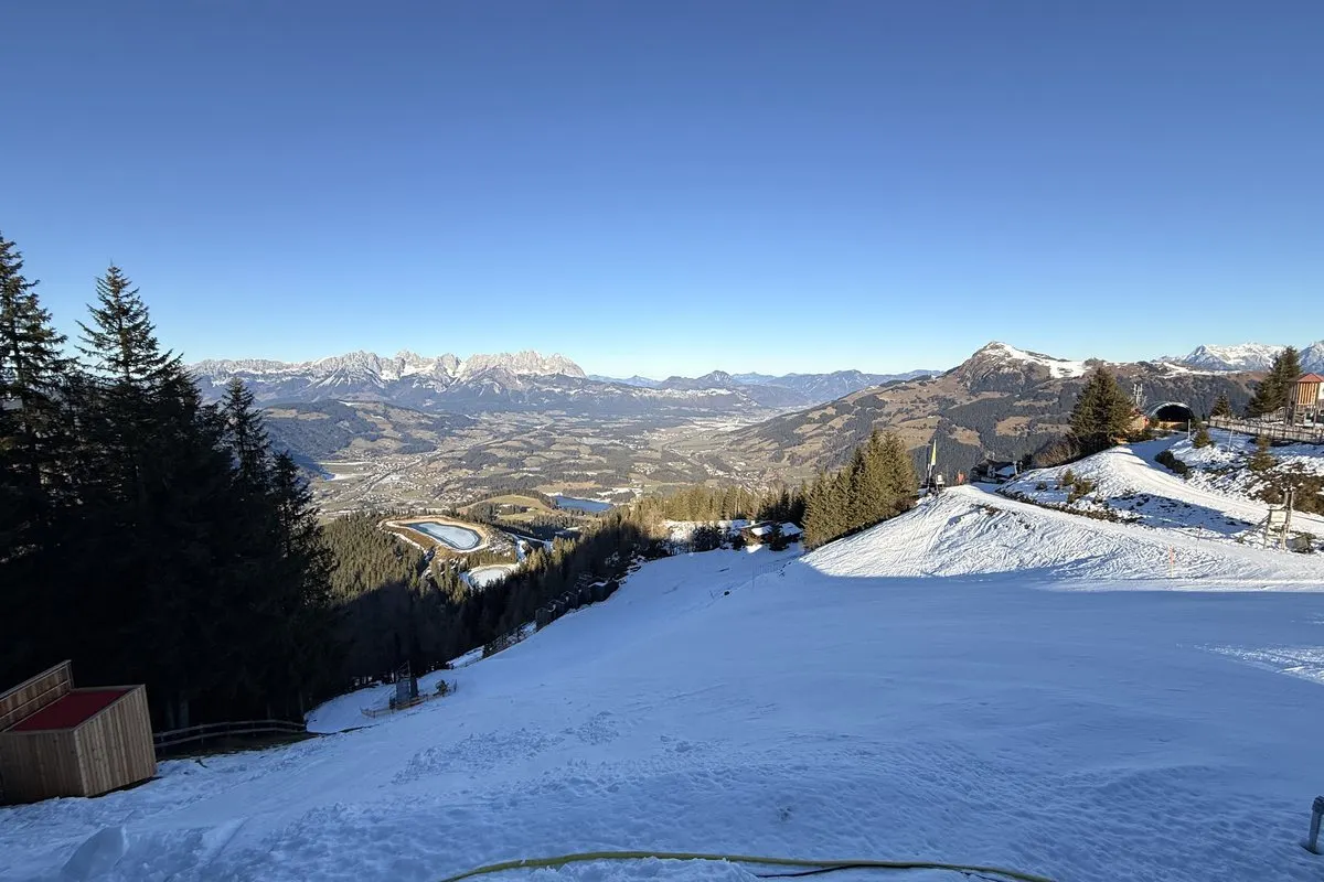View from the Hahnenkamm above Kitzbühel in winter