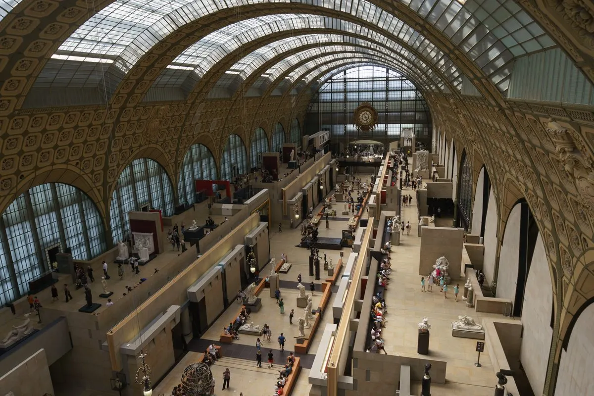 The central nave of the Musée d'Orsay under the old station's glass vault