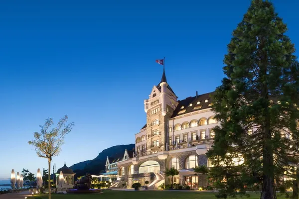 Park Hotel Vitznau – a private castle on Lake Lucerne