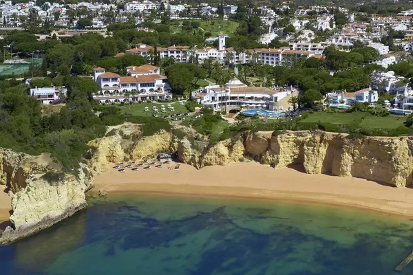 Vila Vita Parc – Three MICHELIN Keys above an Algarve cliff