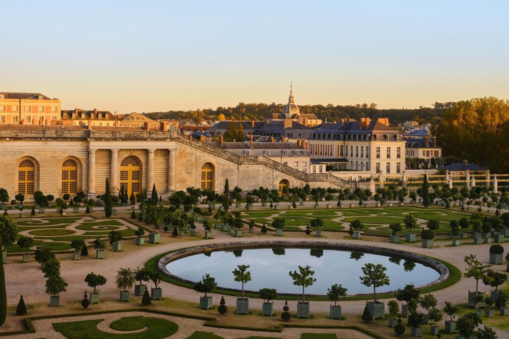 Le Grand Contrôle – a palace hotel inside Versailles