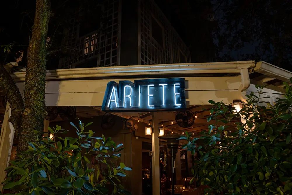 Ariete – Cuban verses, cooked on Main Highway