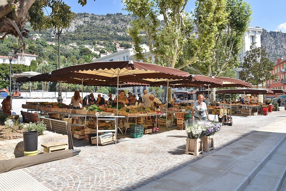 Fruit and vegetable stalls on place Marinoni, Beaulieu-sur-Mer