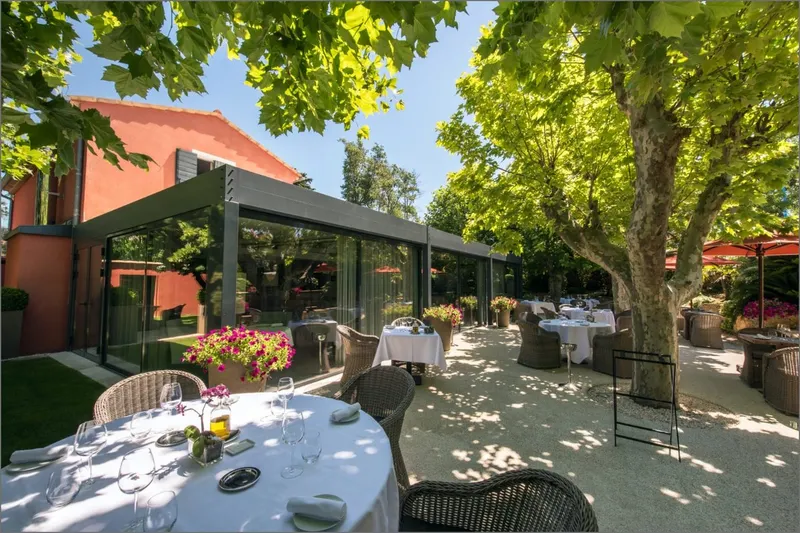 Bessem in Mandelieu-la-Napoule – surprise menus under the plane trees