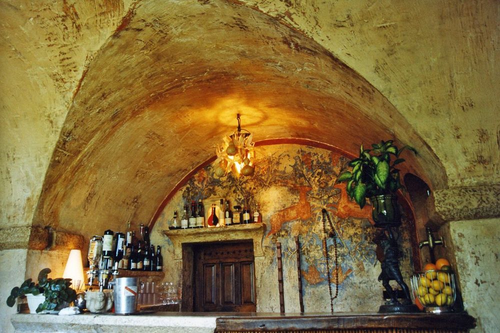 La Colombe d'Or – the inn where artists paid with paintings