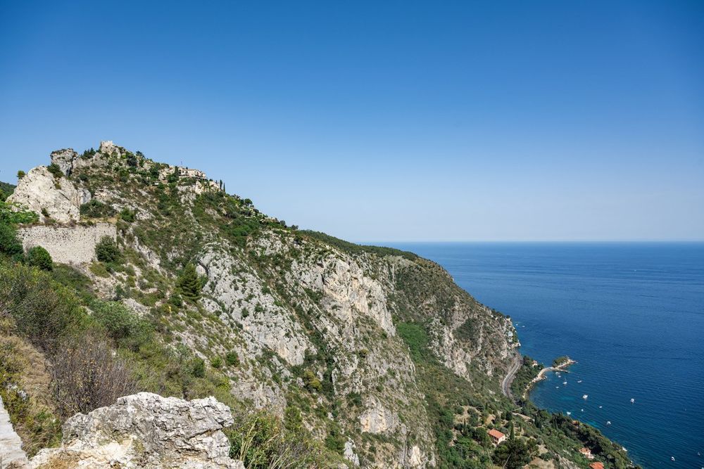 Èze on its rock and the Riviera corniche, seen from the Point de vue d'Èze