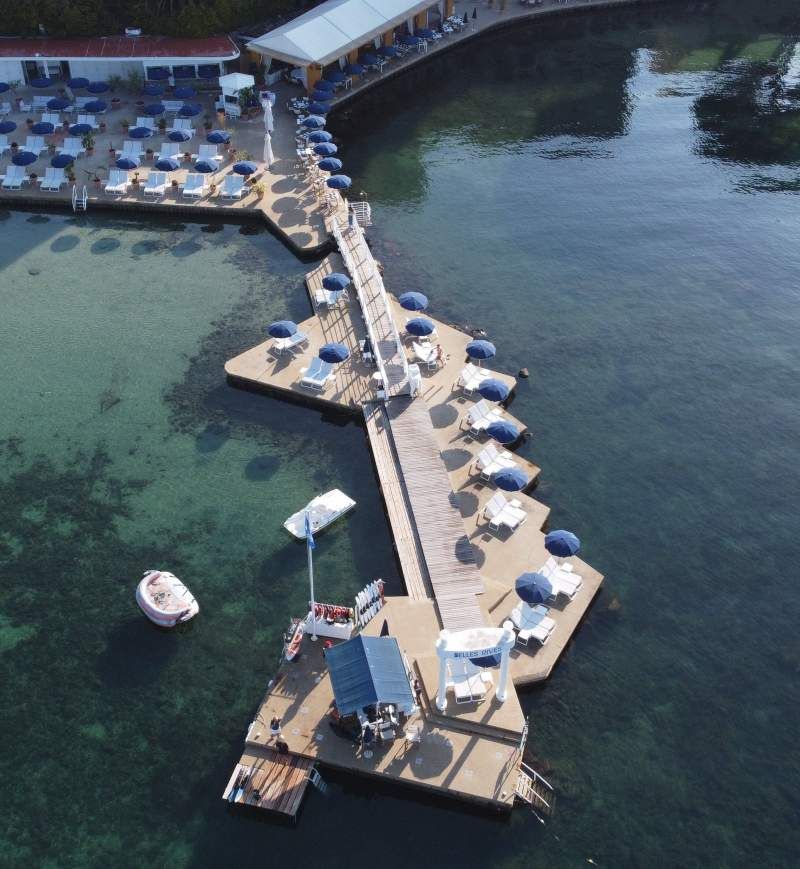 Hôtel Belles Rives on the water at Juan-les-Pins, seen from the air