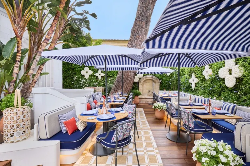 Louis Vuitton in Saint-Tropez – Donckele and Frédéric's summer star