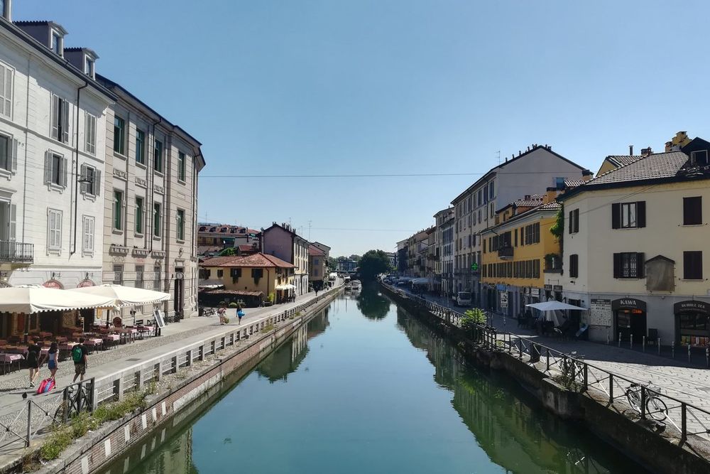 Navigli – Milan's canals, from the Duomo's marble barges to aperitivo