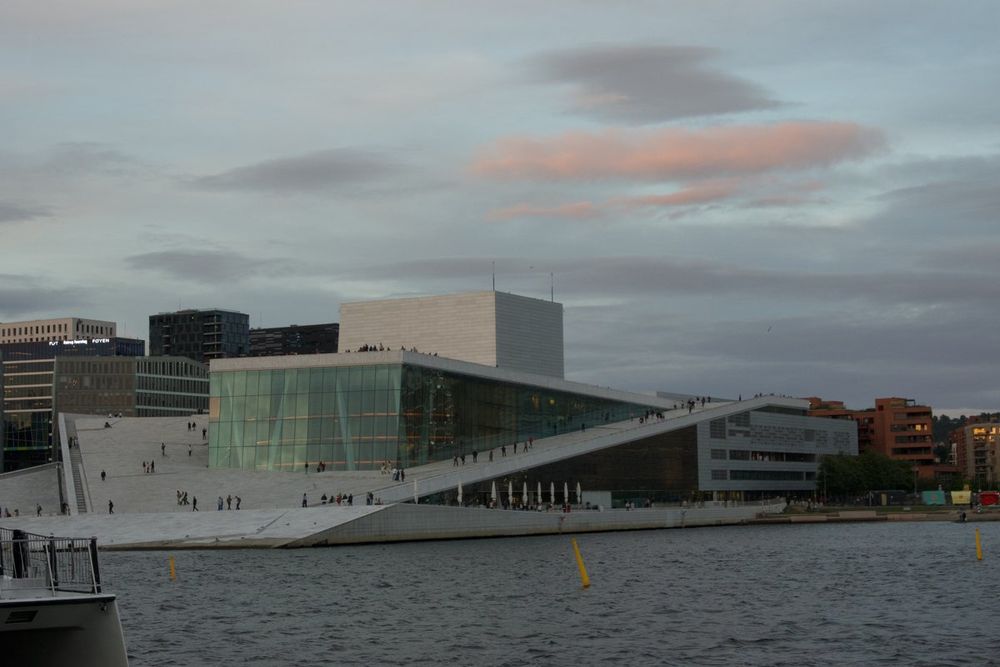 Oslo's waterfront – from the Opera House and MUNCH to Tjuvholmen