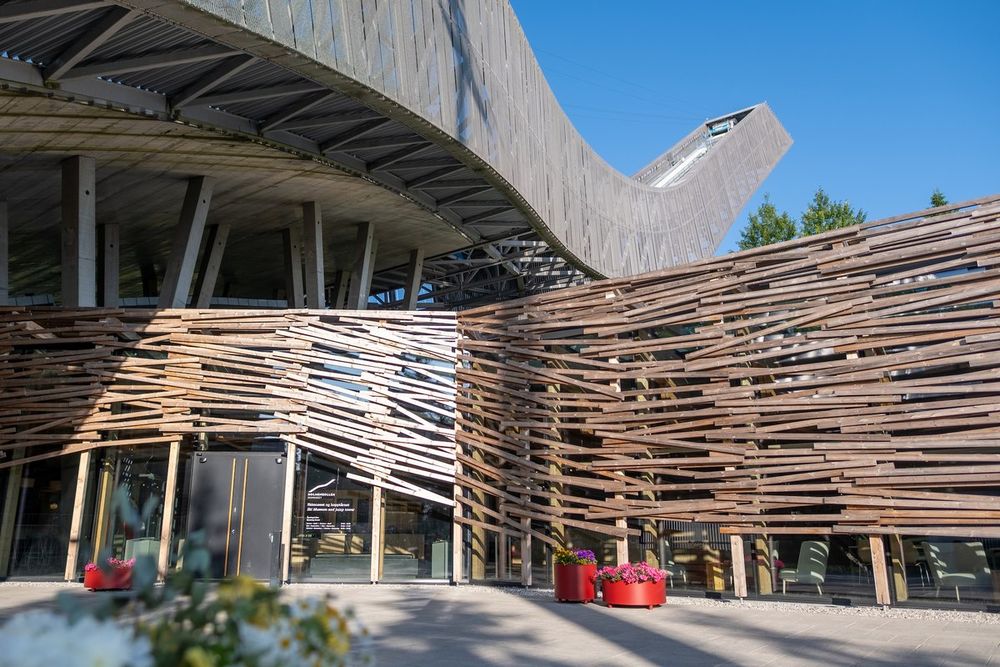 The woven timber façade of the Ski Museum under the Holmenkollen jump