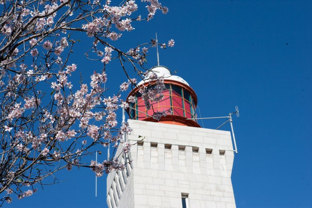 The Garoupe plateau – lighthouse and sailors' chapel on Cap d'Antibes