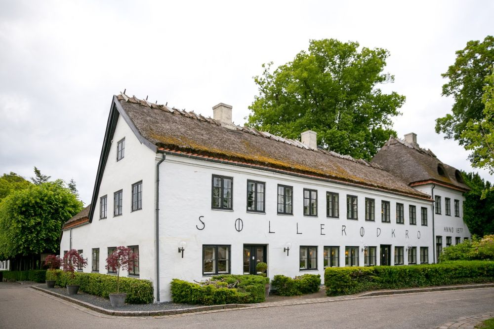 Søllerød Kro – a 1677 inn that still holds its star