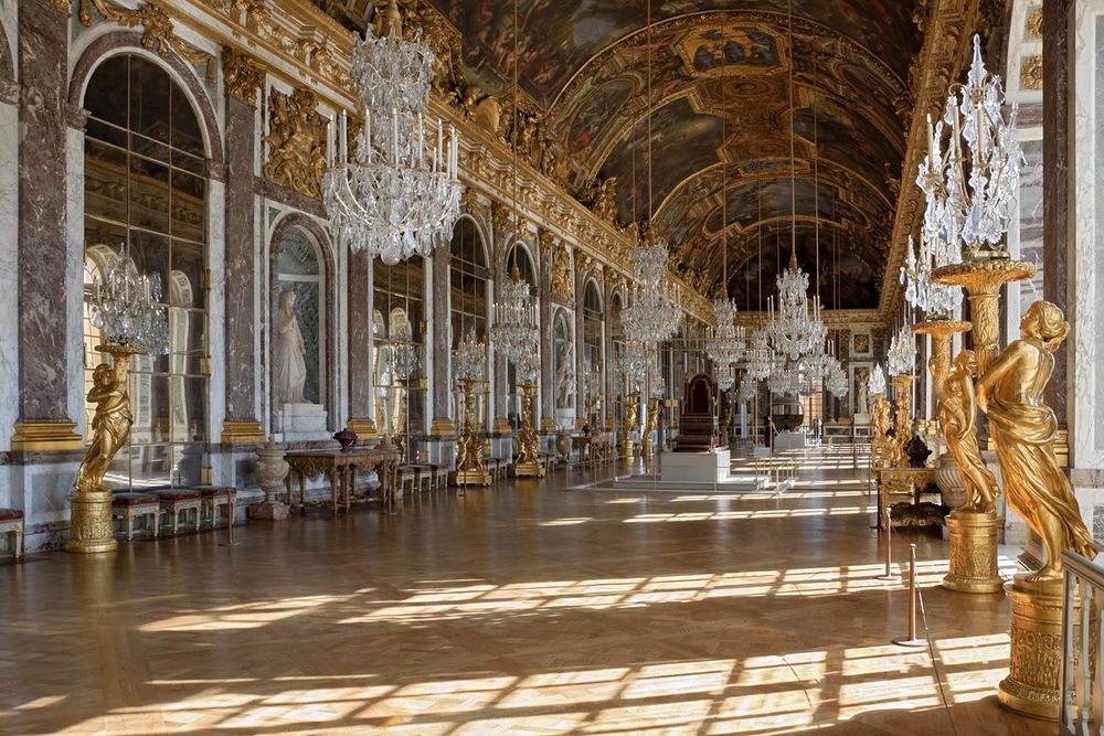 A day at Versailles from Paris: the palace, the gardens and the Trianons