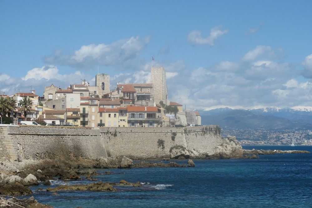 Old Antibes – from the Greek Antipolis to Picasso's castle