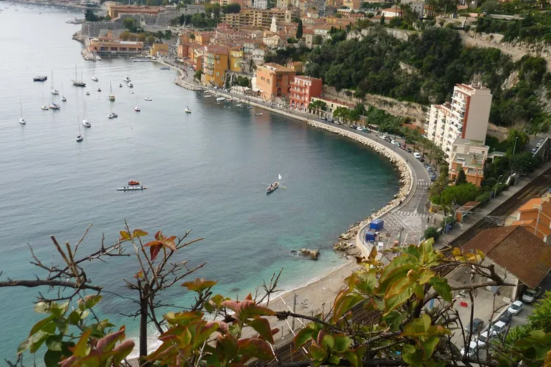 Villefranche-sur-Mer – a walk through the old town and the harbour